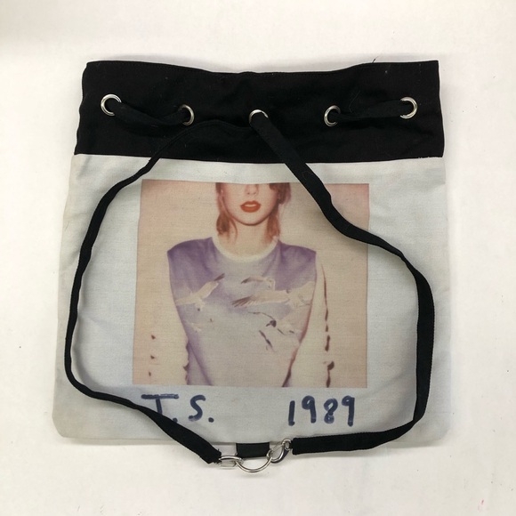 Taylor Swift 1989 album merch bag - Picture 2 of 5